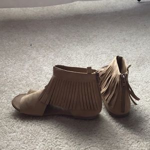 Summer Sandler’s for kids